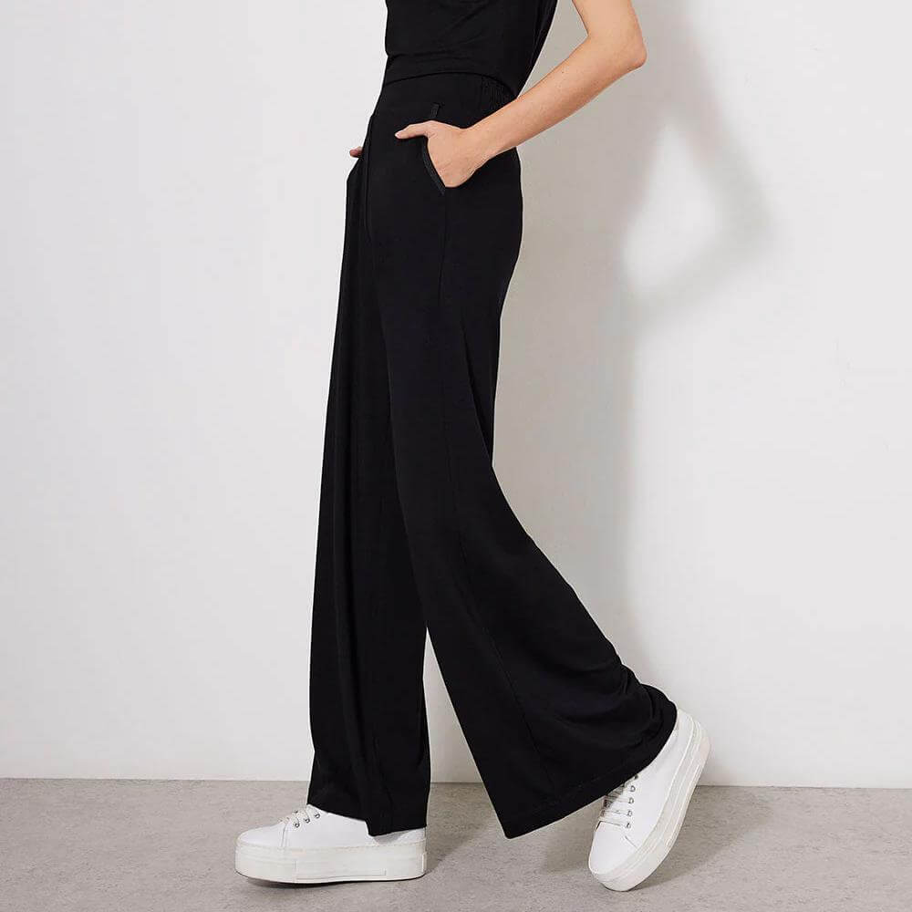 Mint velvet wide leg trousers hotsell